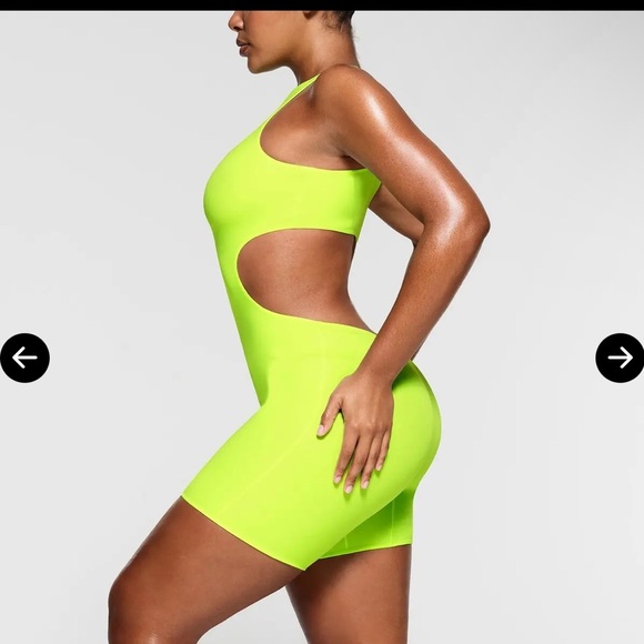 SKIMS Fits Everybody High Neck Cut Out Onesie Green Size 3X - Picture 2 of 7